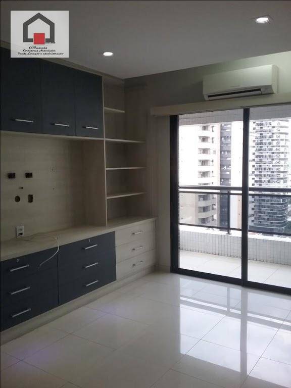 Apartamento à venda com 3 quartos, 198m² - Foto 8