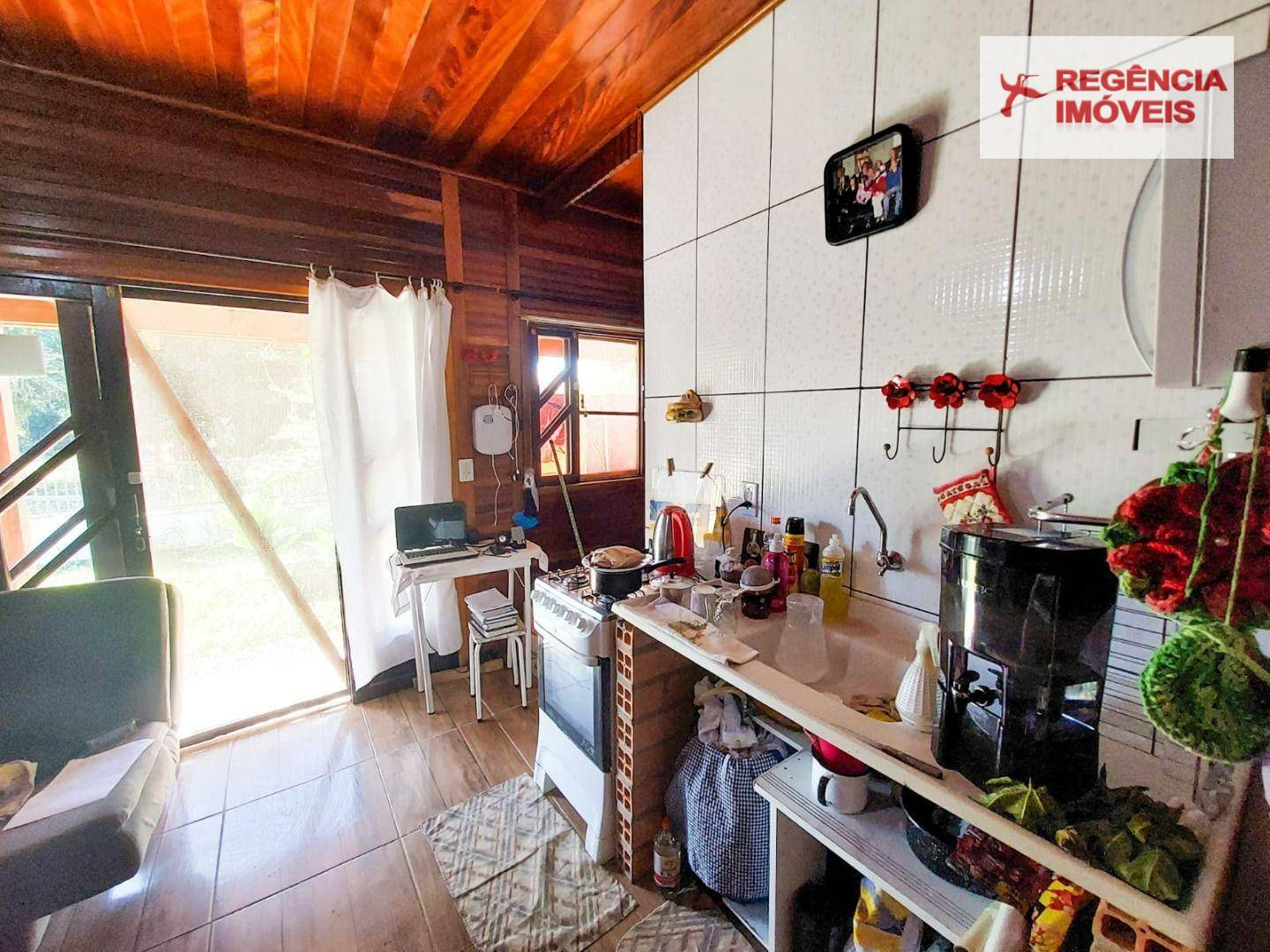 Casa à venda com 2 quartos, 60m² - Foto 13