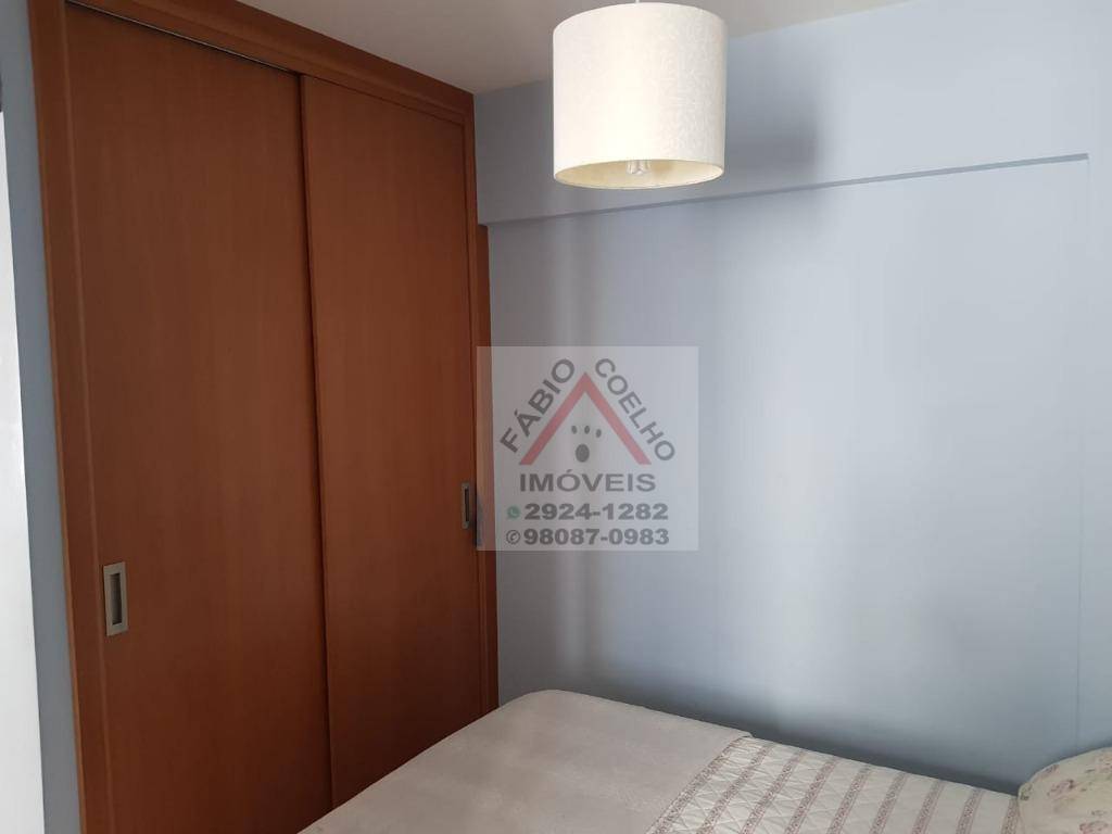 Apartamento à venda com 2 quartos, 66m² - Foto 8