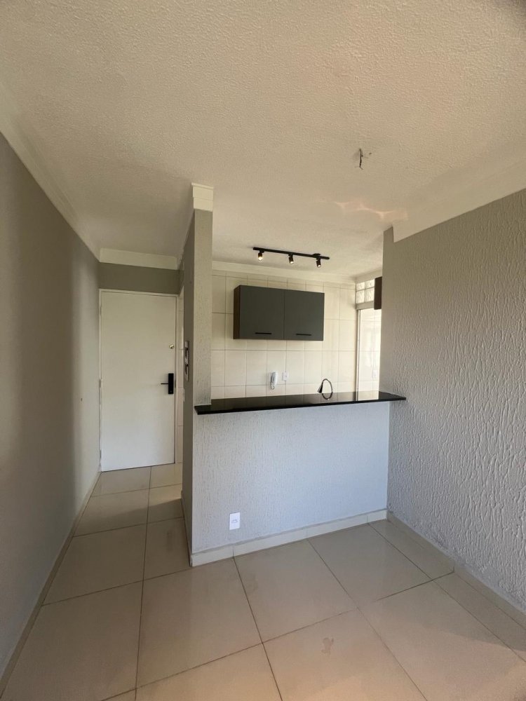 Apartamento à venda com 3 quartos, 49m² - Foto 11