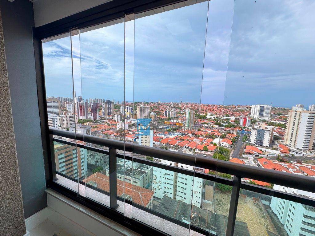 Apartamento à venda com 2 quartos, 65m² - Foto 3