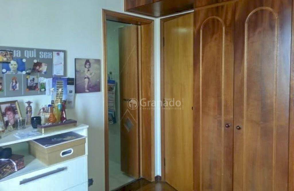 Apartamento à venda com 3 quartos, 133m² - Foto 26