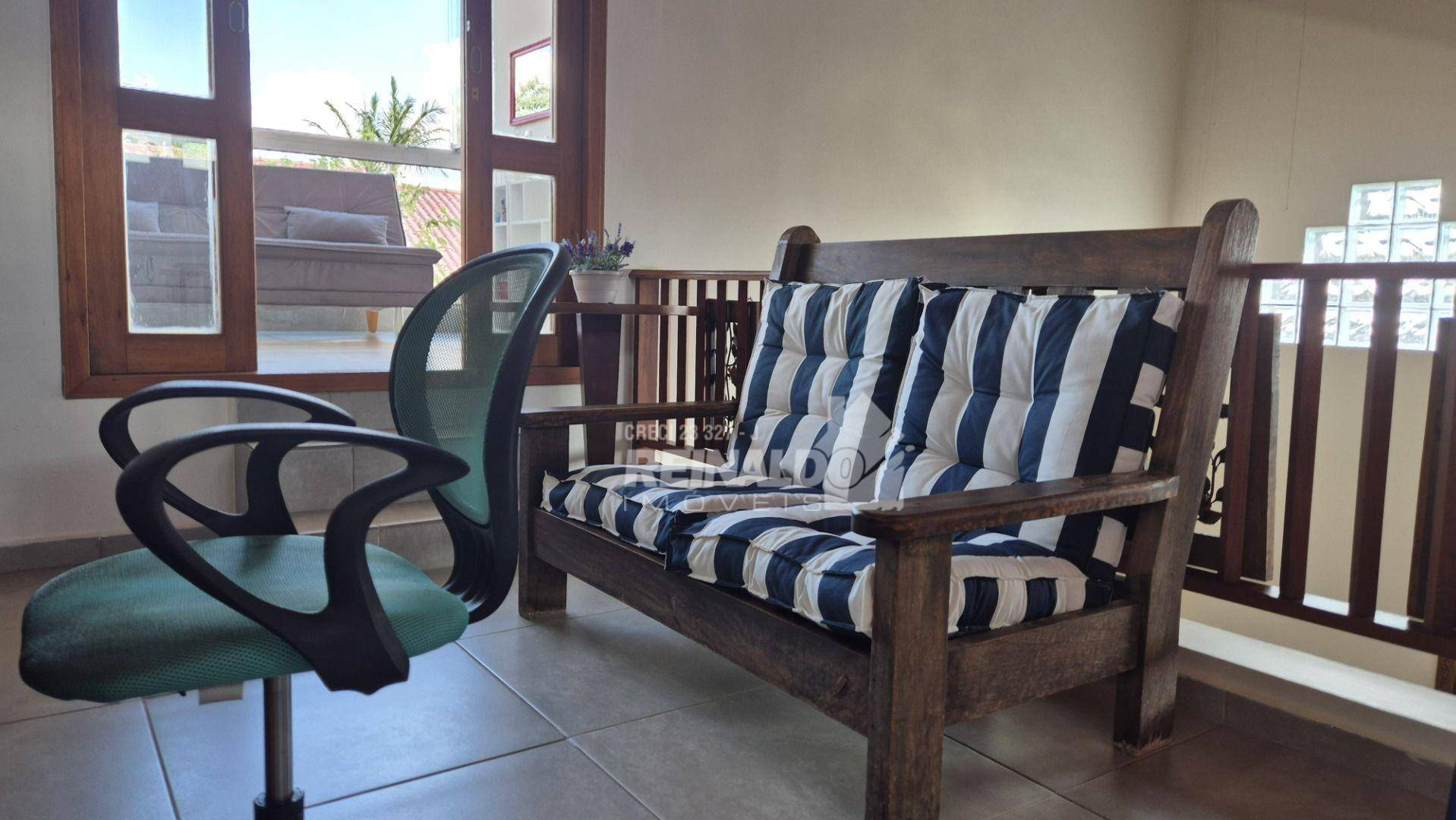 Casa de Condomínio para alugar com 4 quartos, 239m² - Foto 16