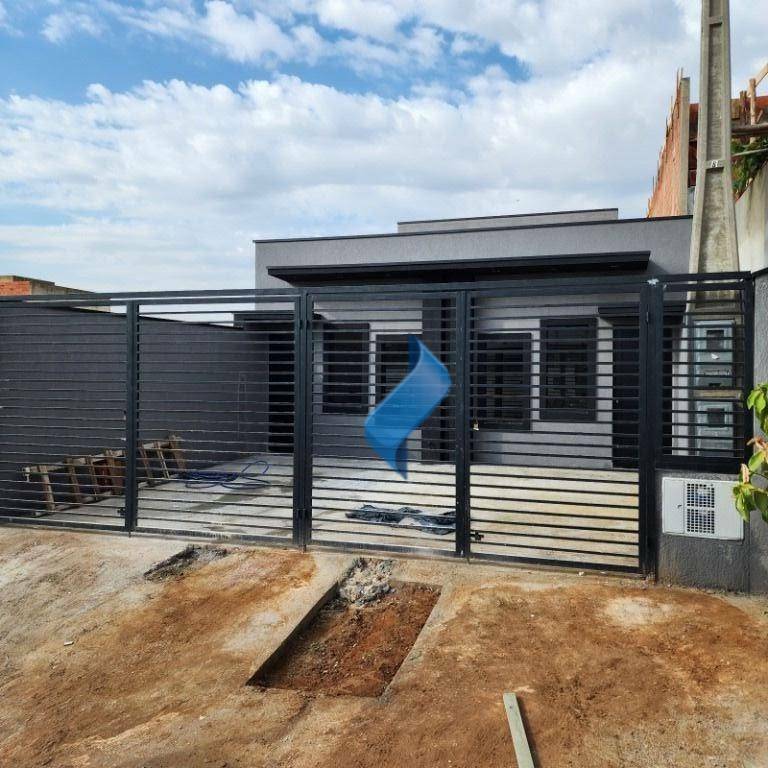 Casa à venda com 2 quartos, 51m² - Foto 10