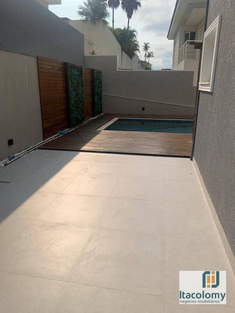 Casa de Condomínio à venda com 4 quartos, 405m² - Foto 16