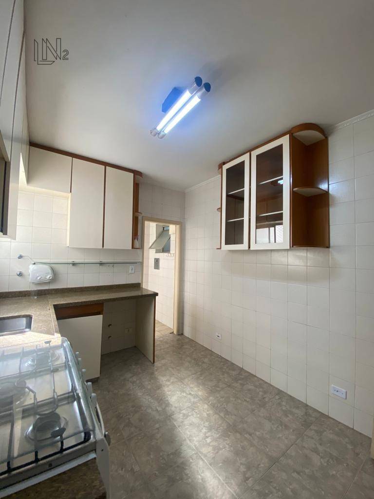 Apartamento à venda e aluguel com 3 quartos, 122m² - Foto 8