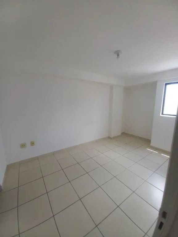 Apartamento para alugar com 3 quartos, 74m² - Foto 14