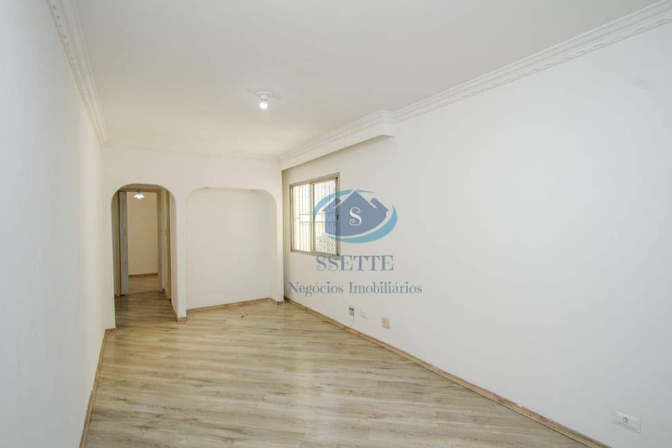 Apartamento à venda com 3 quartos, 72m² - Foto 1