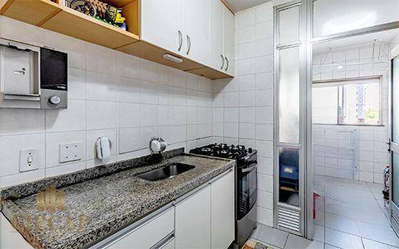 Apartamento à venda com 3 quartos, 75m² - Foto 15