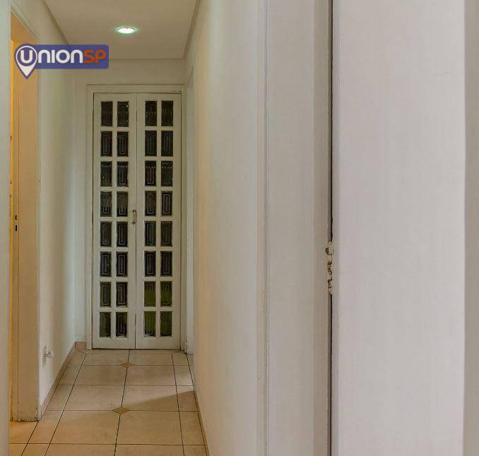 Apartamento à venda com 3 quartos, 113m² - Foto 4