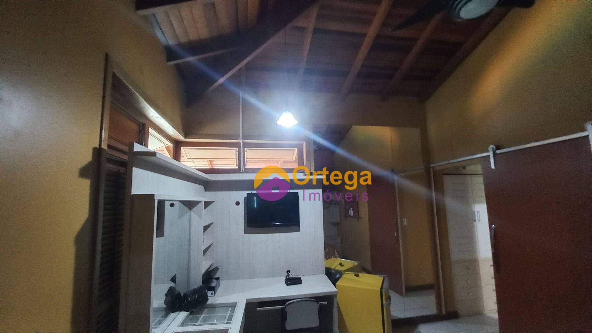 Casa à venda com 4 quartos, 199m² - Foto 51