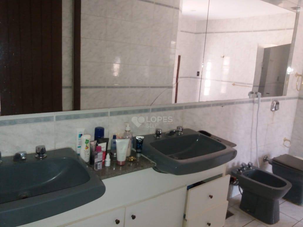 Casa de Condomínio à venda com 5 quartos, 360m² - Foto 16