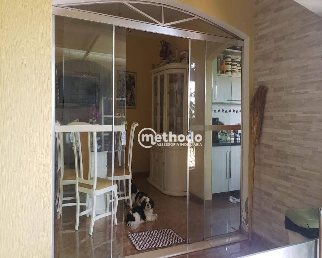 Casa à venda com 3 quartos, 340m² - Foto 24