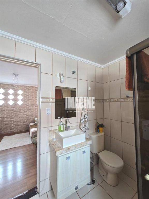 Casa à venda com 2 quartos, 175m² - Foto 6