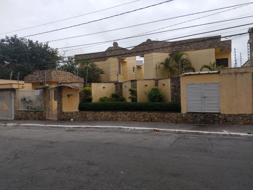 Sobrado à venda com 3 quartos, 96m² - Foto 1