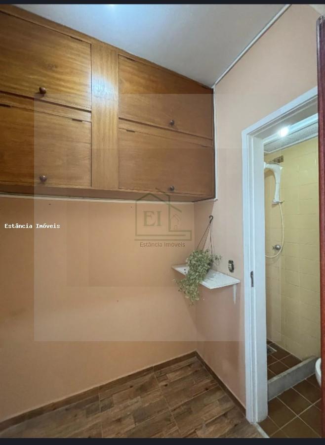 Apartamento à venda com 2 quartos, 80m² - Foto 11