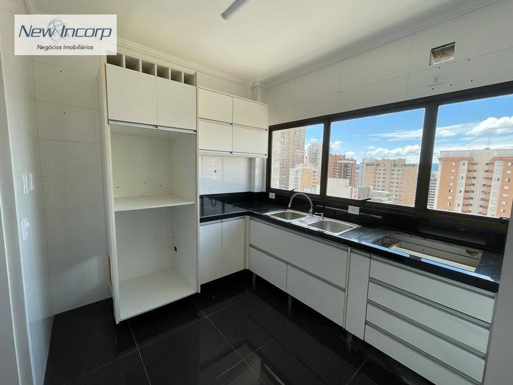 Apartamento à venda com 4 quartos, 170m² - Foto 5