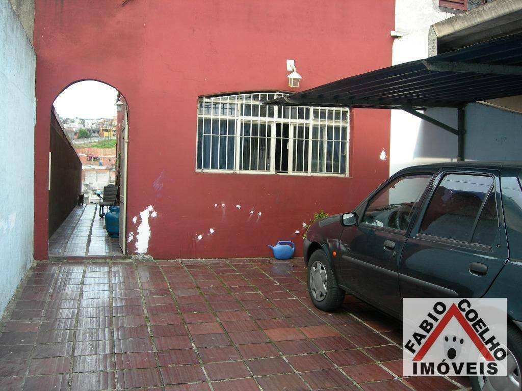 Sobrado à venda com 2 quartos, 141m² - Foto 2