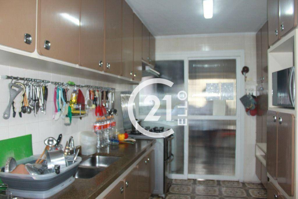 Apartamento à venda com 3 quartos, 236m² - Foto 13