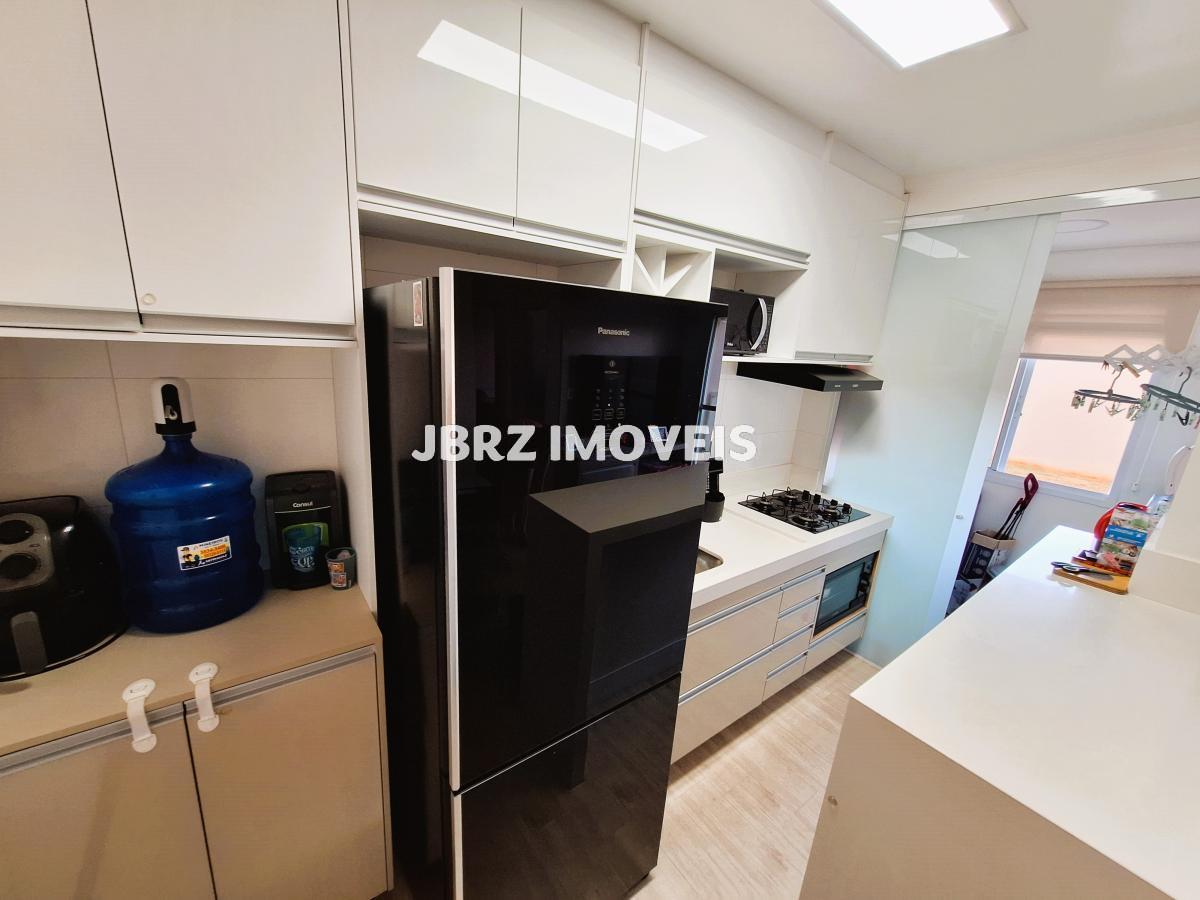 Apartamento à venda com 2 quartos, 51m² - Foto 3