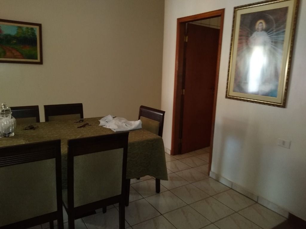 Casa à venda com 3 quartos, 148m² - Foto 12