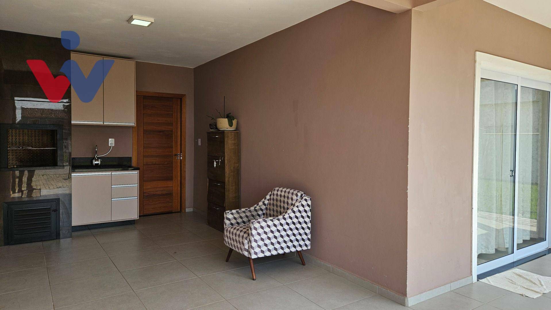 Casa à venda com 4 quartos, 130m² - Foto 11