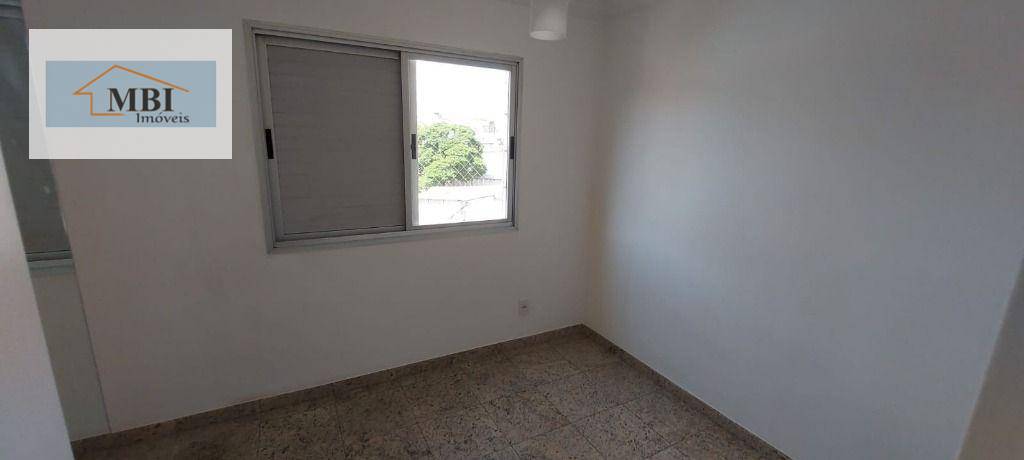 Apartamento à venda com 3 quartos, 70m² - Foto 17