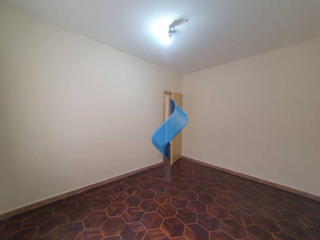 Casa à venda com 3 quartos, 137m² - Foto 14