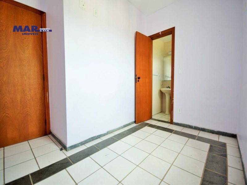 Apartamento à venda com 3 quartos, 110m² - Foto 9