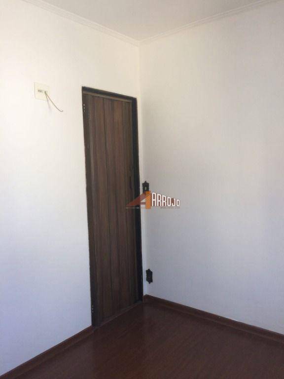 Sobrado à venda com 3 quartos, 150m² - Foto 10