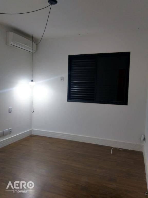 Apartamento para alugar com 3 quartos, 100m² - Foto 3