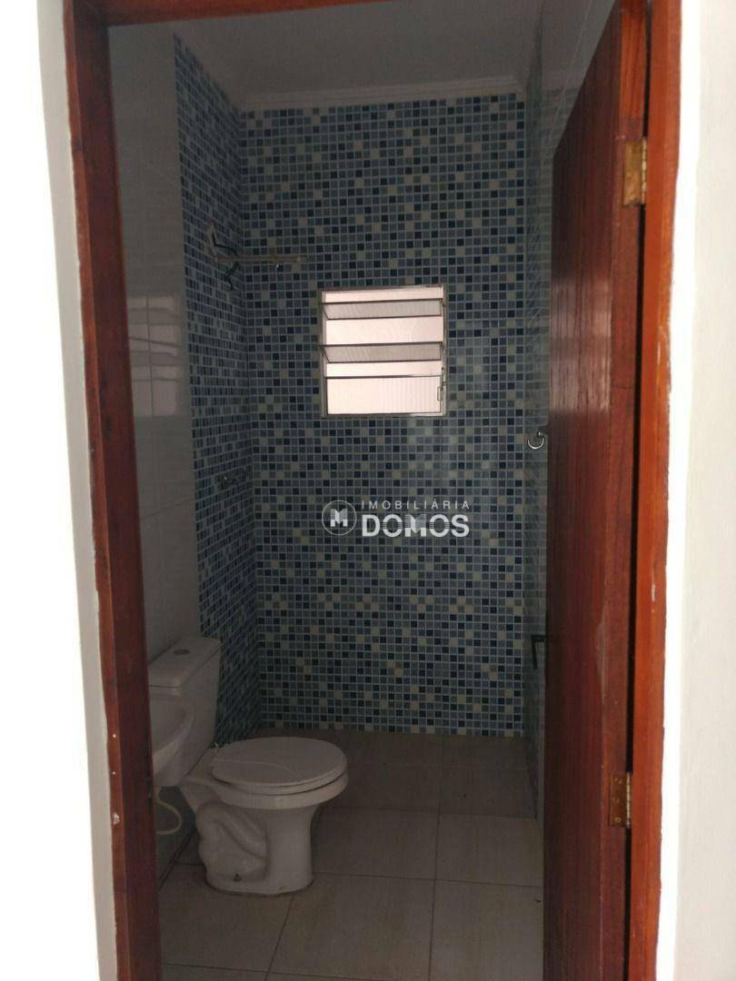 Casa à venda com 2 quartos, 68m² - Foto 13