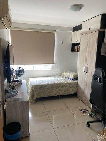 Apartamento à venda com 2 quartos, 67m² - Foto 3