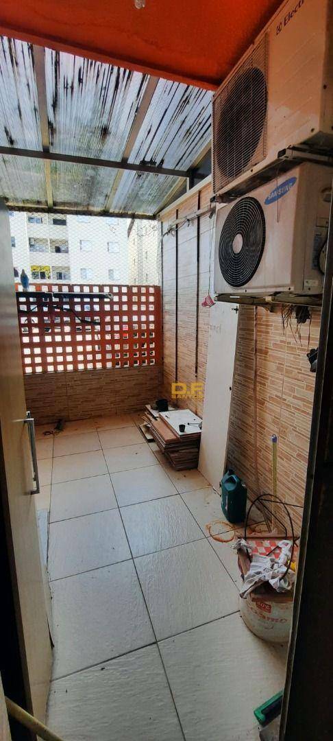 Apartamento à venda com 2 quartos, 55m² - Foto 6