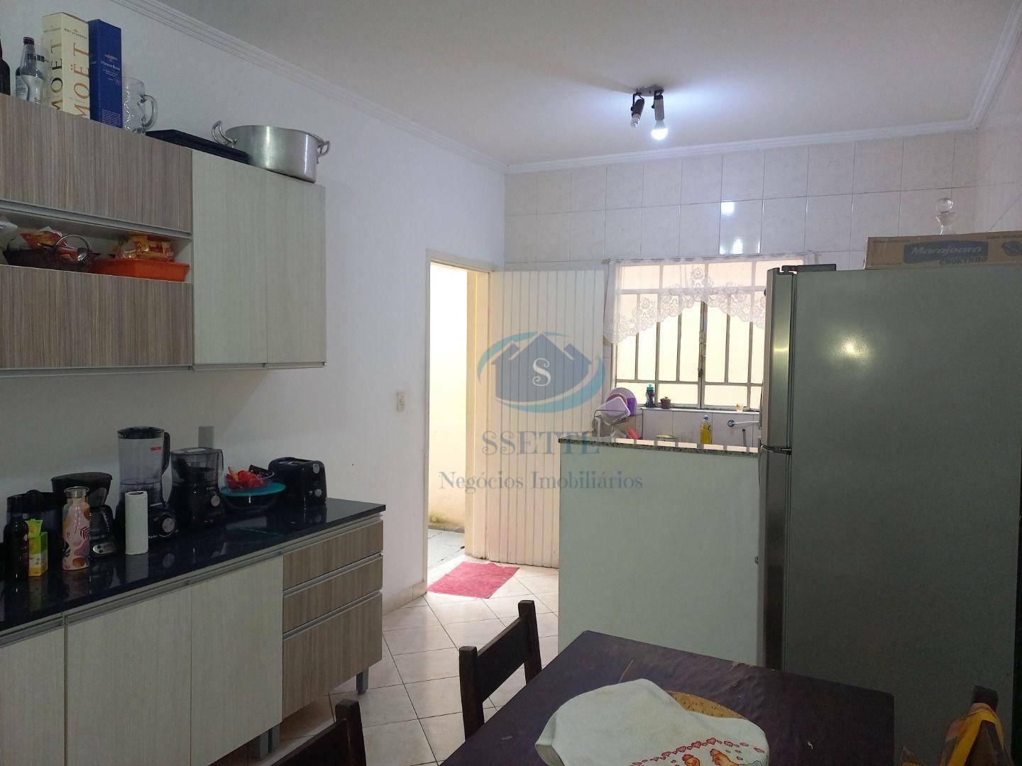 Sobrado à venda com 5 quartos, 220m² - Foto 8