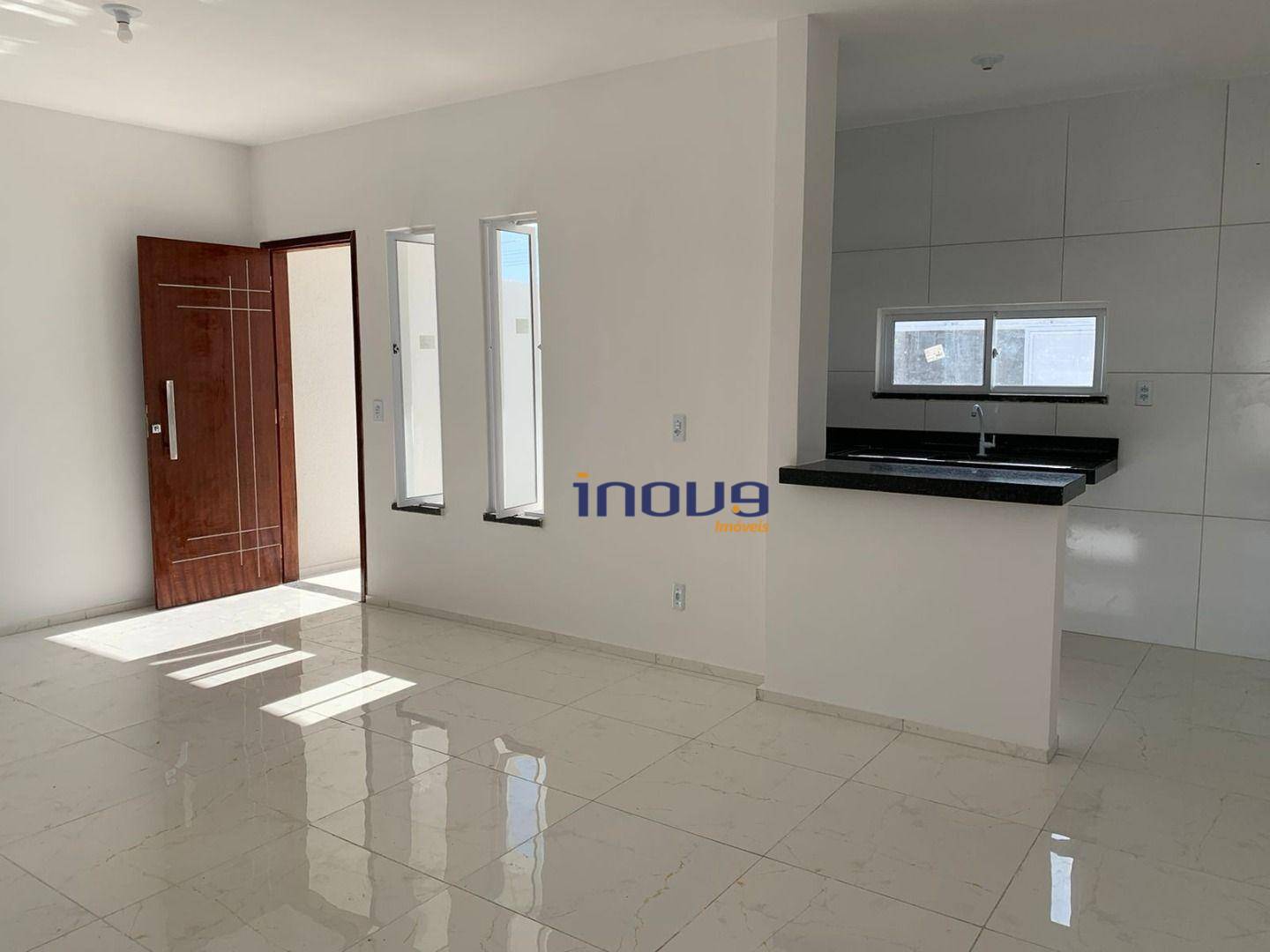 Casa à venda com 3 quartos, 165M2 - Foto 2