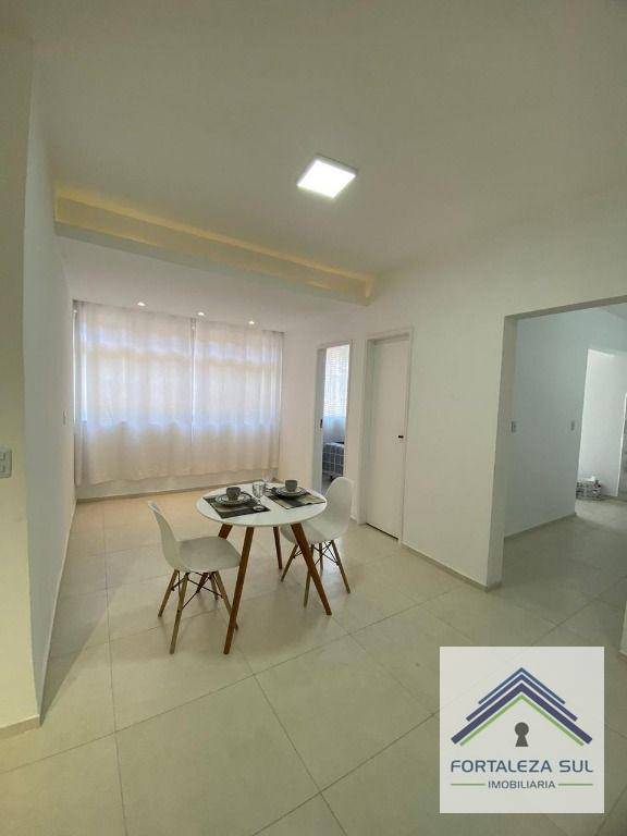 Apartamento à venda com 3 quartos, 140m² - Foto 9