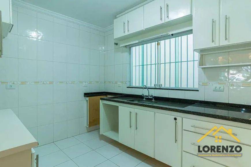 Sobrado à venda com 3 quartos, 160m² - Foto 4