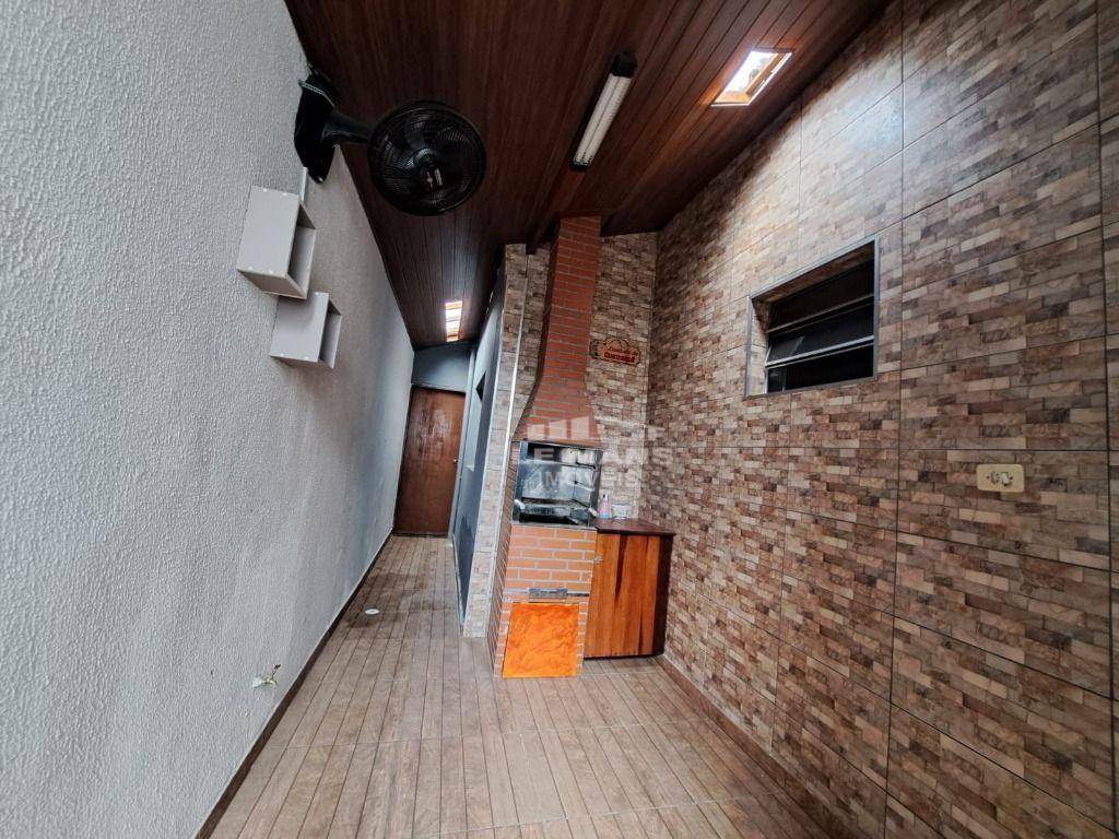 Casa à venda com 2 quartos, 110m² - Foto 4