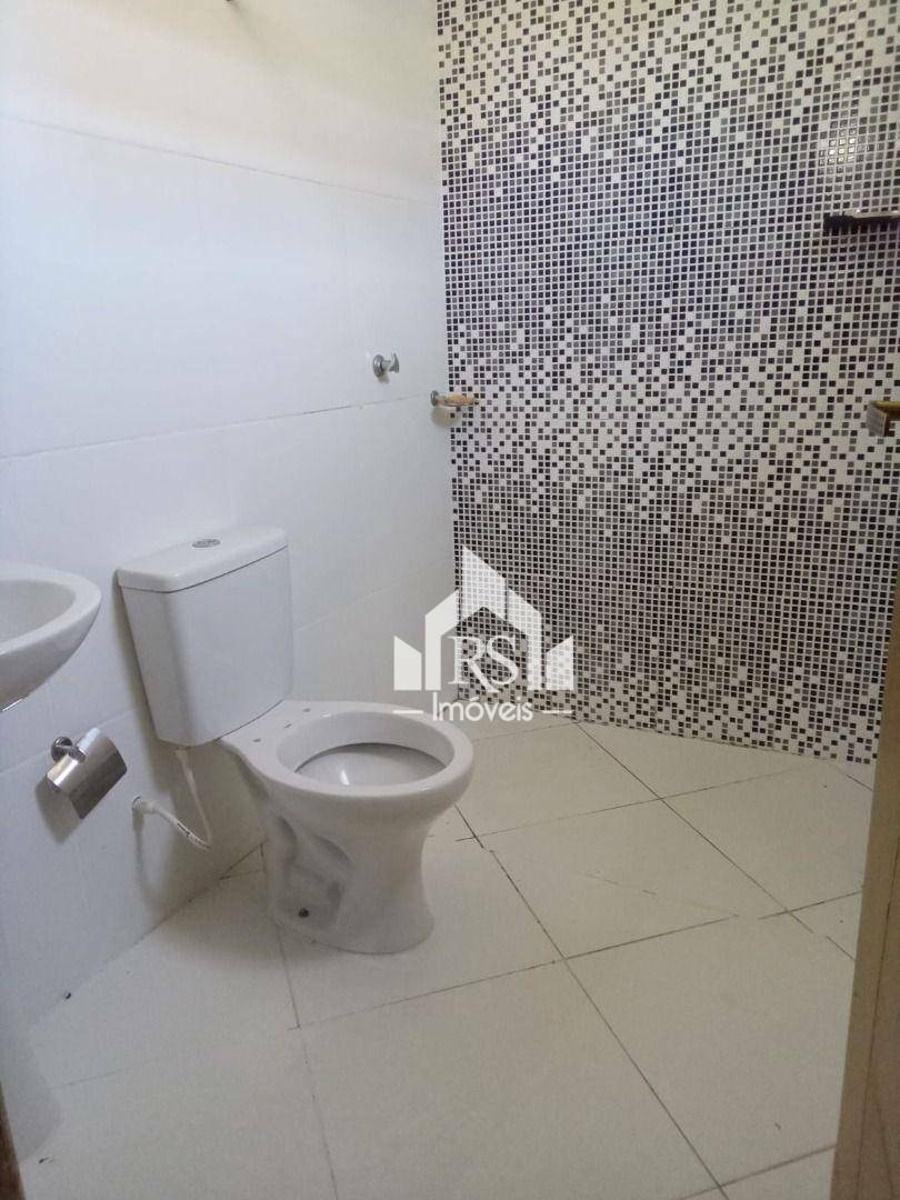 Casa à venda com 2 quartos, 450m² - Foto 8