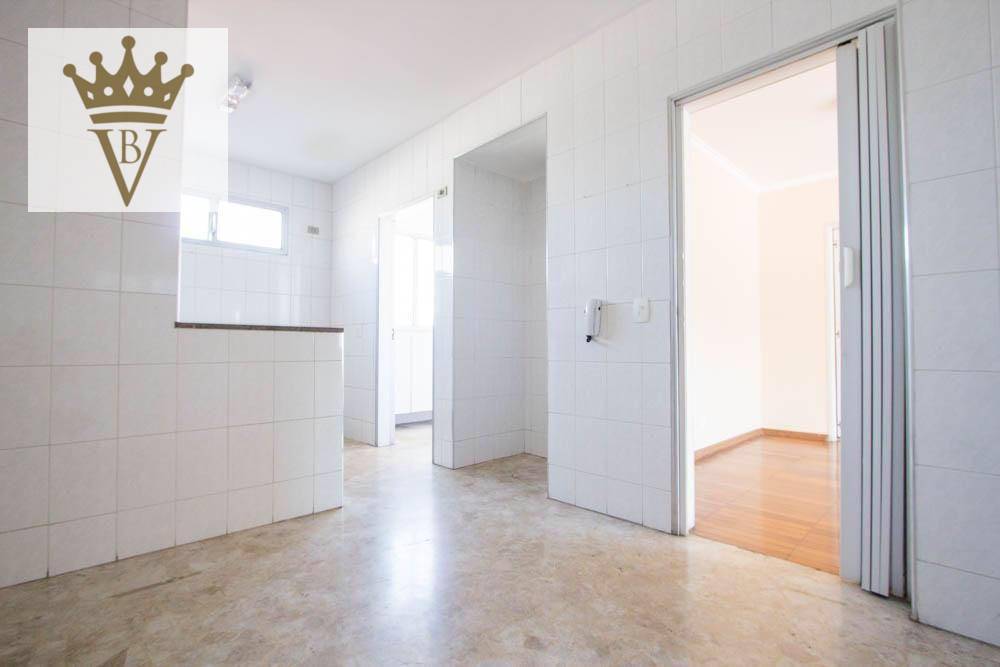 Apartamento à venda com 3 quartos, 112m² - Foto 6