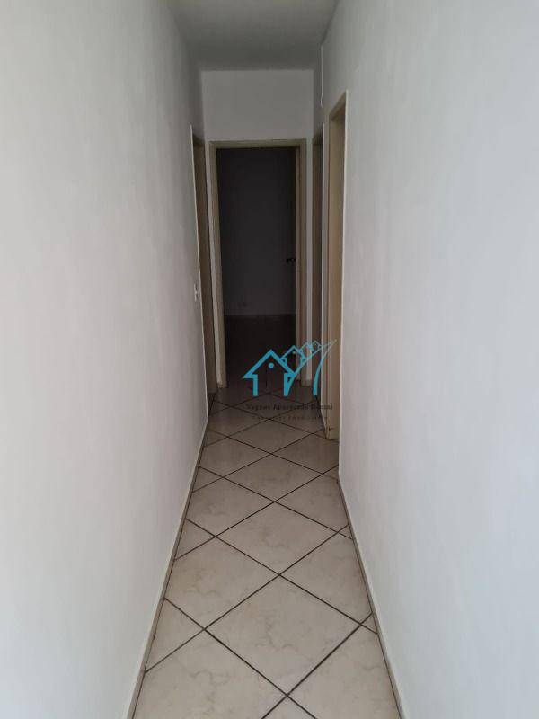 Apartamento para alugar com 3 quartos, 120m² - Foto 3