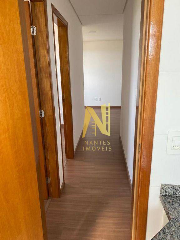 Apartamento à venda com 3 quartos, 123m² - Foto 6