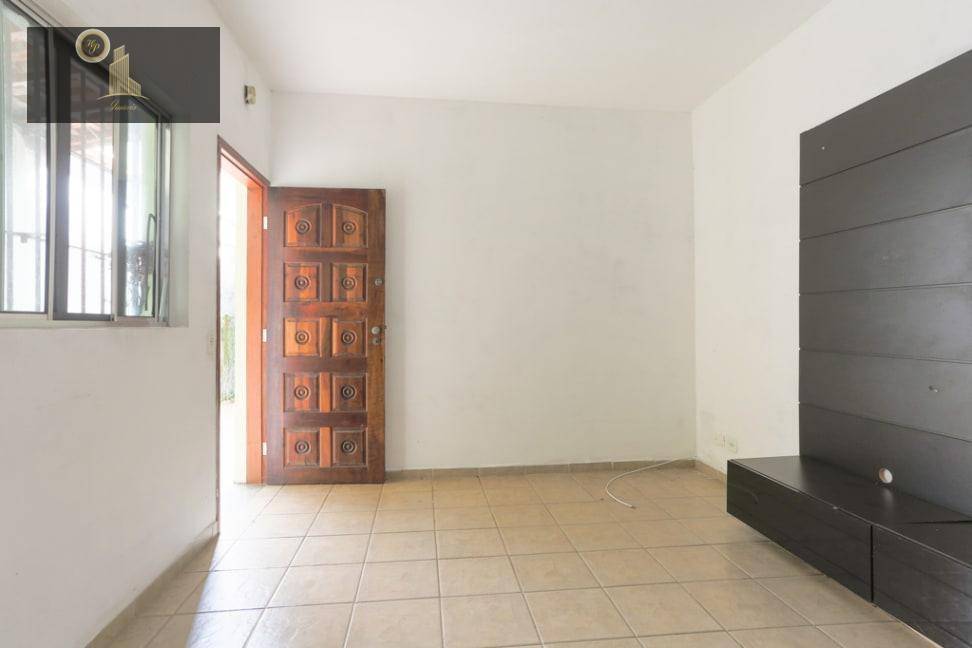 Casa à venda com 2 quartos, 180m² - Foto 31