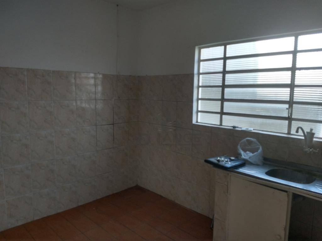 Casa para alugar com 1 quarto, 55m² - Foto 7