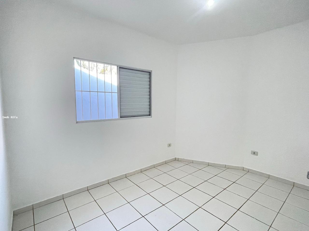 Casa à venda com 2 quartos, 50m² - Foto 10