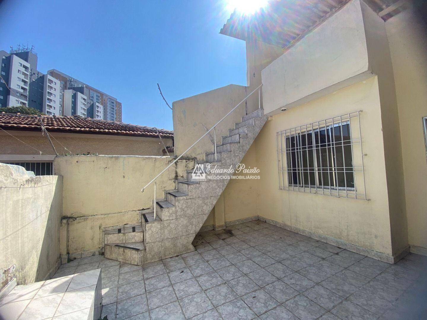 Casa à venda e aluguel com 4 quartos, 220m² - Foto 25