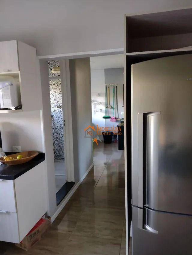 Sobrado à venda com 4 quartos, 200m² - Foto 3