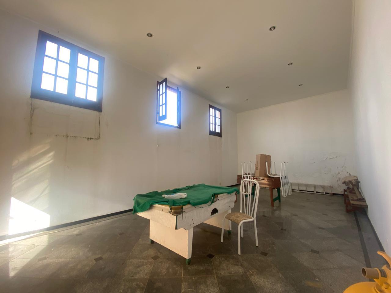 Casa de Condomínio para alugar com 3 quartos, 525m² - Foto 15