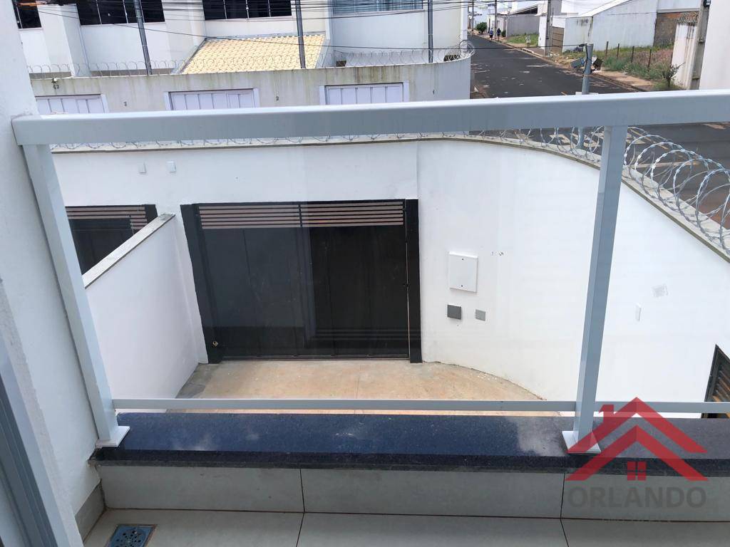 Sobrado à venda com 2 quartos, 100m² - Foto 13